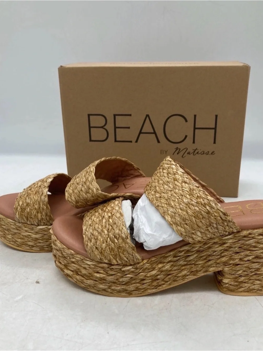 New Beach By Matisse Ocean Ave Cognac Platform Woven Sandals Size 7M With Box